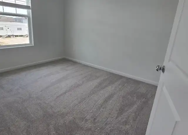 Property at 2584 Skyline Loop, Poinciana, FL, 34759, 1 bed, 1 bath, [object Object]