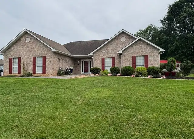 Property at 2010 Argonne Dr, Maryville, TN, 37804, 3 beds, 2 baths, [object Object]