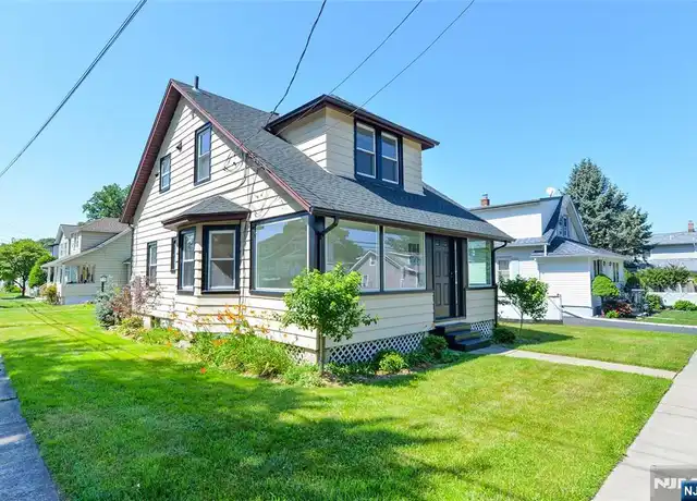 Property at 244 Van Winkle Ave Unit 1, Hawthorne, NJ, 07506, 1 bed, 1 bath, [object Object]
