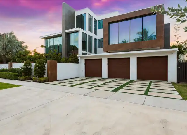 Property at 1400 Bayview Dr, Fort Lauderdale, FL, 33304, 7 beds, 7.5 baths, [object Object]