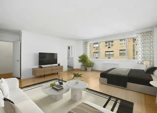 Property at 116 Central Park S Unit 7G, New York, NY, 10019, 0 beds, 1 bath, [object Object]