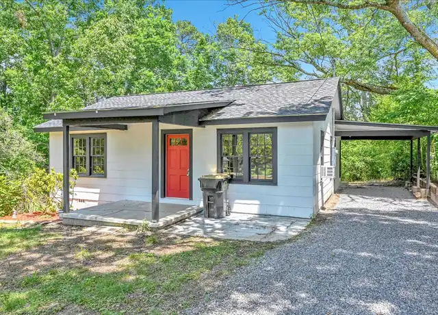 Property at 1506 2nd Ave NE, Cullman, AL, 35055, 3 beds, 1 bath, [object Object]