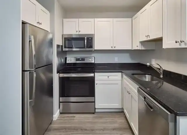 Property at Chestnut Place - 13 Joanne Dr, Ashland, MA, 01721, 1-2 bed, 1-2 bath, [object Object]