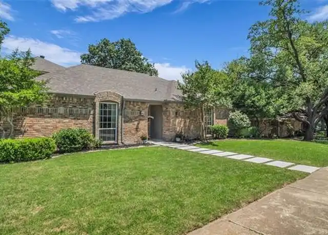 Property at 8534 Vista View Dr, Dallas, TX, 75243, 4 beds, 3 baths, [object Object]