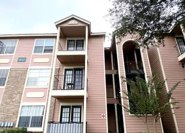 Property at 10105 N Alafaya Trl Unit 10105, Orlando, FL, 32826, 1 bed, 1 bath, [object Object]