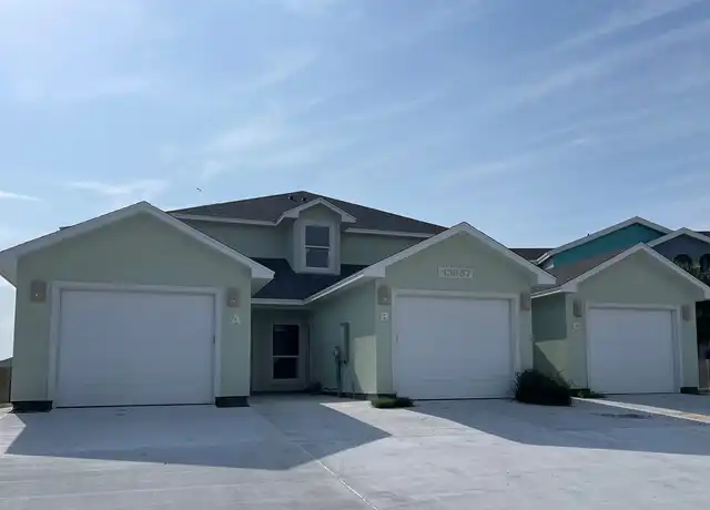 Property at 13957 Fortuna Bay Dr Unit B, Corpus Christi, TX, 78418, 3 beds, 2.5 baths, [object Object]