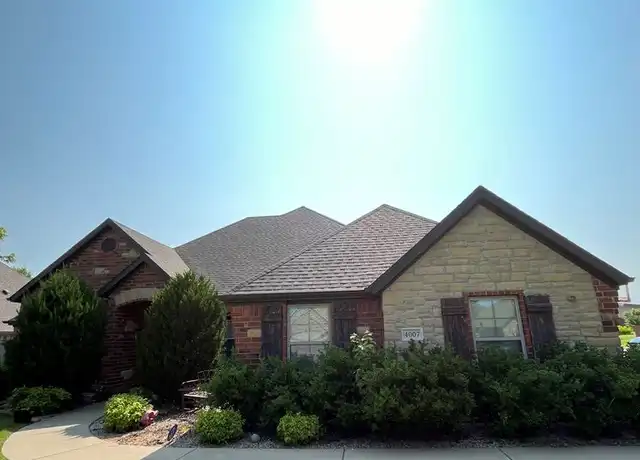Property at 4007 SW Hollowbrook St, Bentonville, AR, 72713, 4 beds, 3 baths, [object Object]