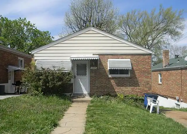 Property at 1135 Watts Ave, Saint Louis, MO, 63130, 3 beds, 1.5 baths, [object Object]