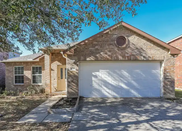 Property at 4720 Fox Sedge Ln, Denton, TX, 76208, 3 beds, 2 baths, [object Object]