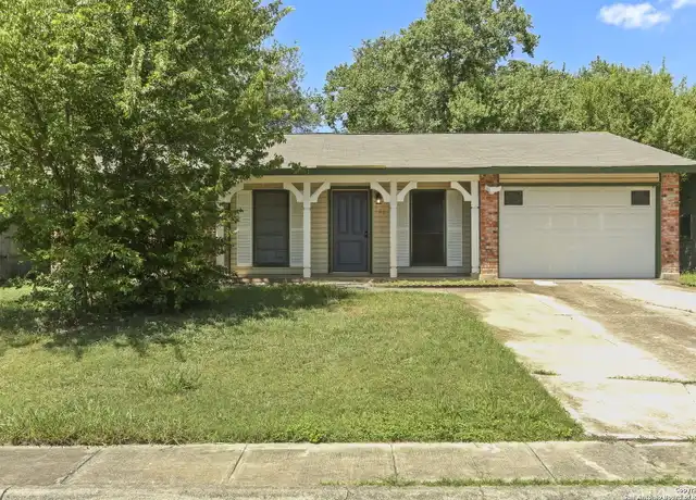 Property at 121 Meadow Hl, Converse, TX, 78109, 3 beds, 2 baths, [object Object]