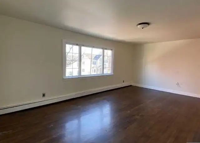 Property at 104 Eastern Way Unit FIRST FLOOR, Rutherford, NJ, 07070, 3 beds, 1 bath, [object Object]