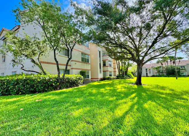 Property at 3360 Pinewalk Dr N #1312, Margate, FL, 33063, 2 beds, 2 baths, [object Object]