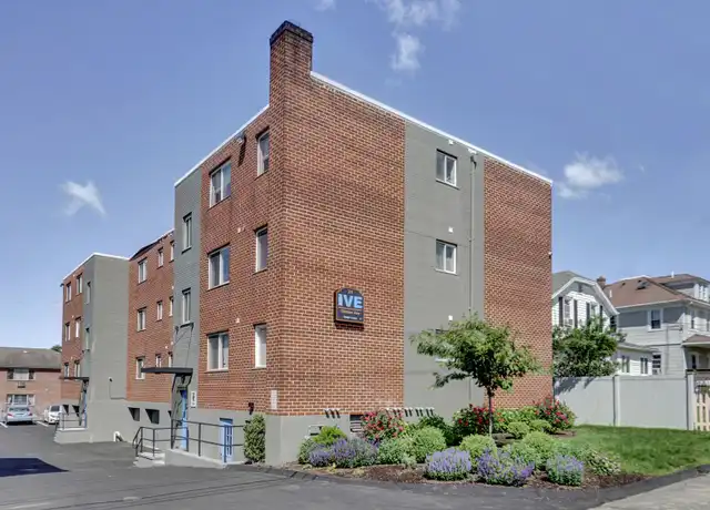 Property at 21 Clinton Ave Unit 6, Norwalk, CT, 06854, 1 bed, 1 bath, [object Object]