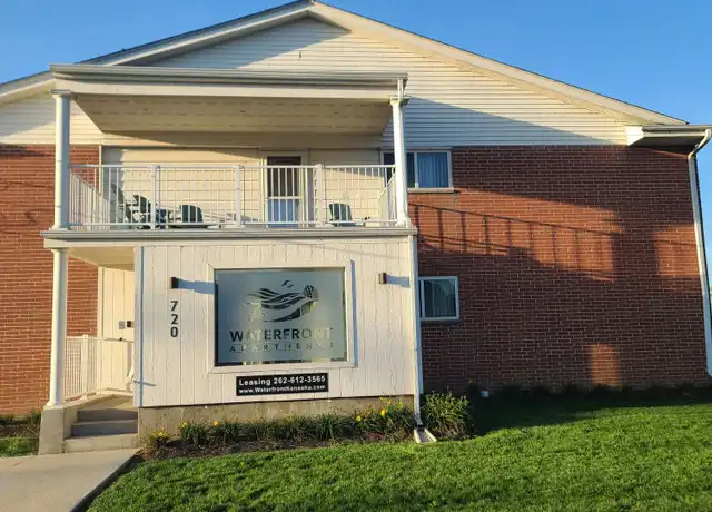 Property at 720 35th St Unit 17, Kenosha, WI, 53140, 1 bed, 1 bath, [object Object]