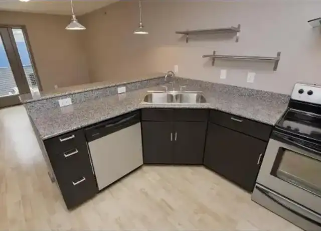 Property at 733 Capitol Loft Apartments - 733 N Capitol Ave, Indianapolis, IN, 46204, 2 beds, 2.5 baths, [object Object]