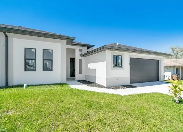Property at 4727 27th St SW, Lehigh Acres, FL, 33973, 3 beds, 2 baths, [object Object]
