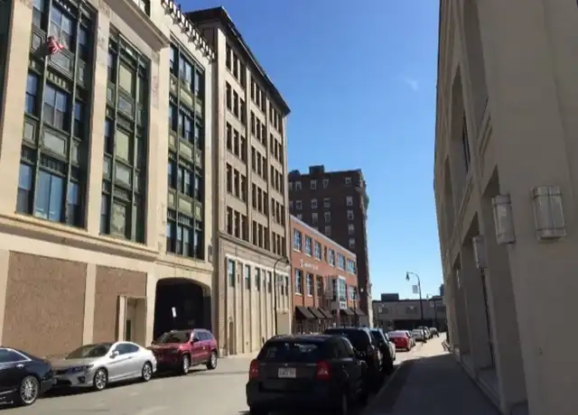 Property at 17 Federal St #705, Worcester, MA, 01608, 1 bed, 1 bath, [object Object]
