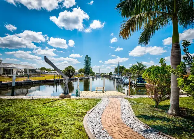 Property at 129 Cousley Dr SE, Port Charlotte, FL, 33952, 3 beds, 2 baths, [object Object]