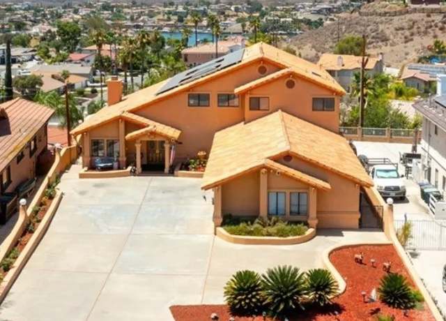 Photo of 28882 Yosemite Pl, Canyon Lake, CA 92587