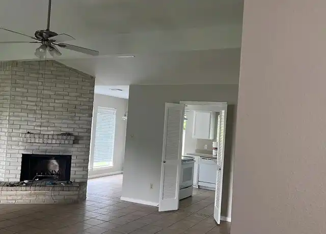 Property at 22714 Paradise Gate Dr, Spring, TX, 77373, 3 beds, 2 baths, [object Object]