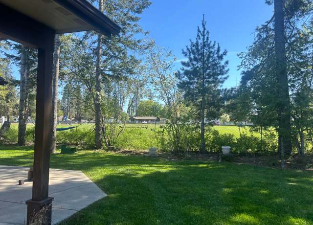 Photo of 1719 Sequoia St, Sandpoint, ID 83864