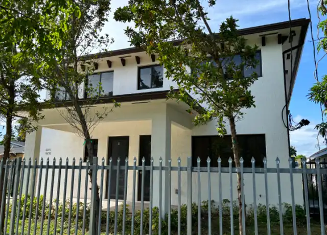 Property at 10231 SW 174th Ter, Miami, FL, 33157, 3 beds, 2 baths, [object Object]