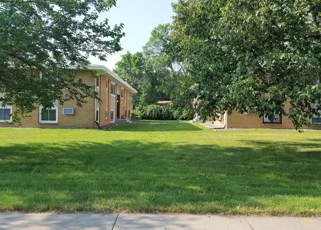 Property at 7761 62nd Ave N Unit 6, Minneapolis, MN, 55428, 1 bed, 1 bath, [object Object]