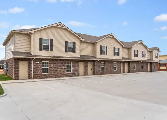 Property at 931 Professional Park Dr Unit 3E, Clarksville, TN, 37040, 2 beds, 2.5 baths, [object Object]