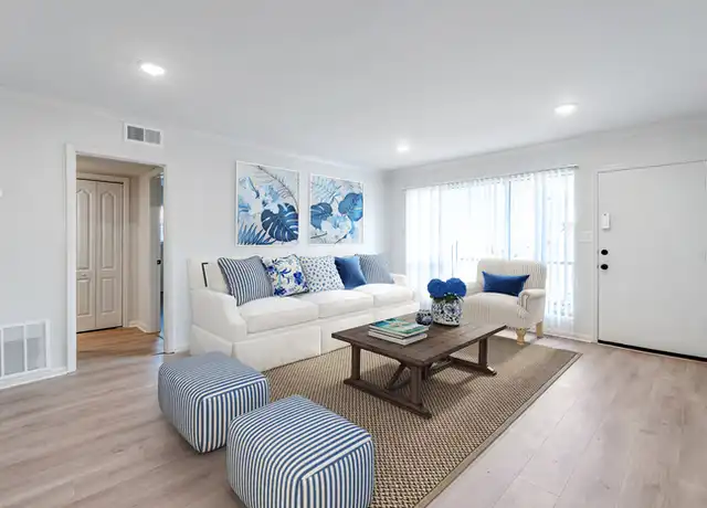 Property at 1135 Woodland Ave NW Unit 6, Atlanta, GA, 30318, 2 beds, 1 bath, [object Object]