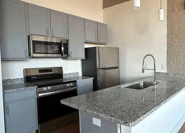 Property at The Interwoven Lofts - 600 W John St, Martinsburg, WV, 25401, 1 bed, 1 bath, [object Object]