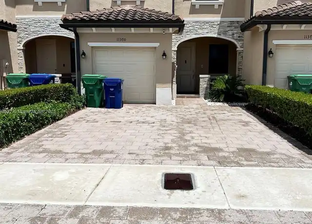 Property at 11370 SW 254th Ter #11370, Princeton, FL, 33032, 3 beds, 3 baths, [object Object]
