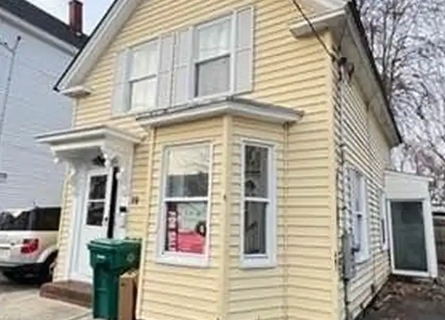 Property at 39 W L St, Lowell, MA, 01850, 3 beds, 1.5 baths, [object Object]