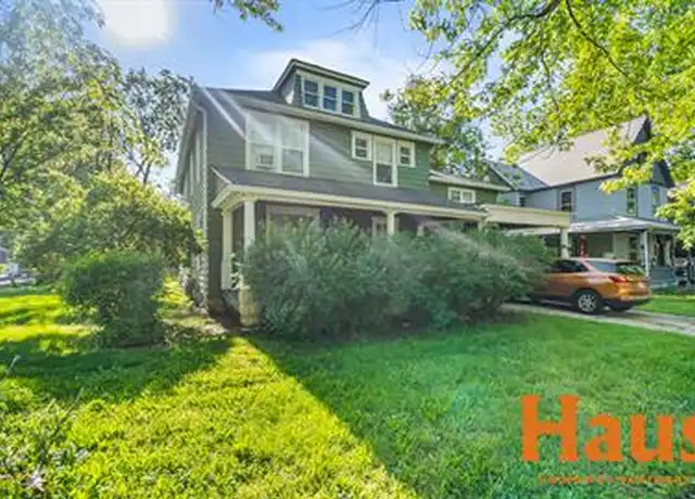 Property at 1295 SW Mulvane St Unit 1, Topeka, KS, 66604, 2 beds, 1 bath, [object Object]