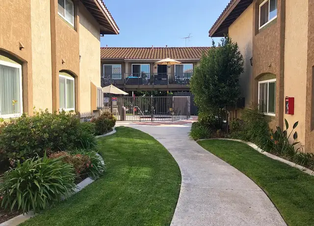 Photo of 2308 W Orangethorpe Ave, Fullerton, CA 92833