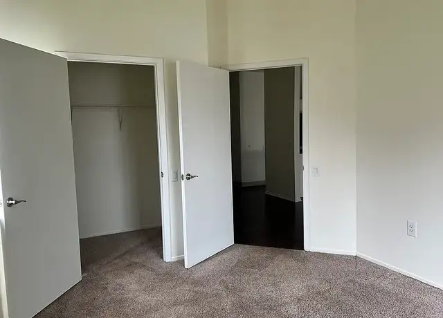 Photo of 1901 Dawson Ave NE, Grand Rapids, MI 49505