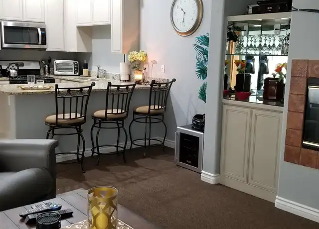 Property at 50730 Santa Rosa Plz, La Quinta, CA, 92253, 1 bed, 1 bath, [object Object]