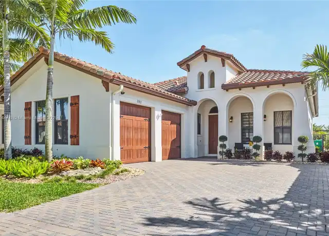 Property at 8382 NW 26th Ct, Pembroke Pines, FL, 33024, 4 beds, 3 baths, [object Object]
