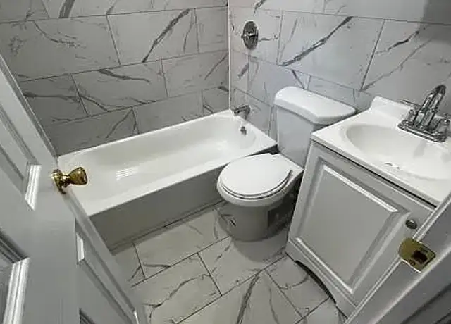 Photo of 5220 Wayne Ave, Philadelphia, PA 19144