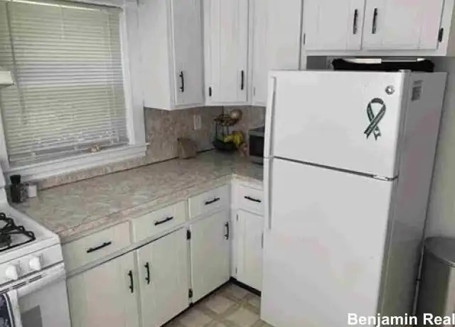 Property at 28 Beaconsfield Rd, Brookline, MA, 02445, 3 beds, 1 bath, [object Object]