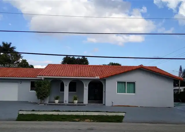 Property at 3531 SW 94th Ave, Miami, FL, 33165, 3 beds, 2 baths, [object Object]