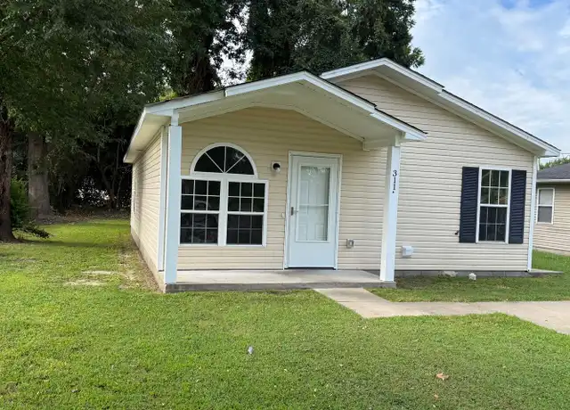 Property at 311 Paxton St, Elizabeth City, NC, 27909, 3 beds, 2 baths, [object Object]