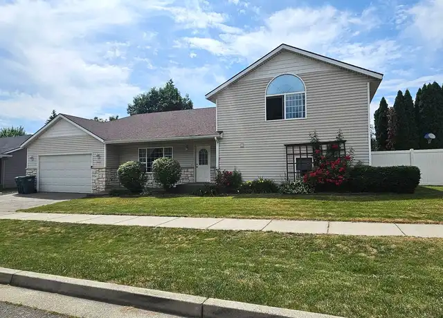 Property at 3527 N 7th St, Coeur D Alene, ID, 83815, 3 beds, 3 baths, [object Object]
