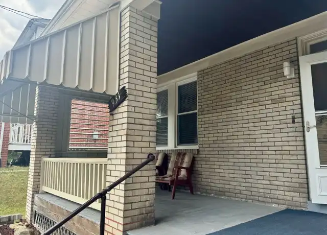Property at 931 Baldwin St Unit 1, Pittsburgh, PA, 15234, 1 bed, 1 bath, [object Object]