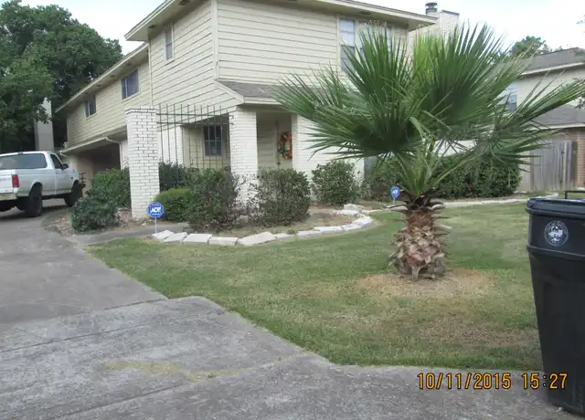 Property at 10834 Sugar Hill Dr Unit B, Houston, TX, 77042, 2 beds, 1.5 baths, [object Object]