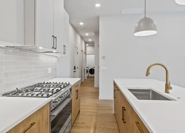 Property at West End Club - 1550 W Monroe St, Chicago, IL, 60607, 1 bed, 1 bath, [object Object]