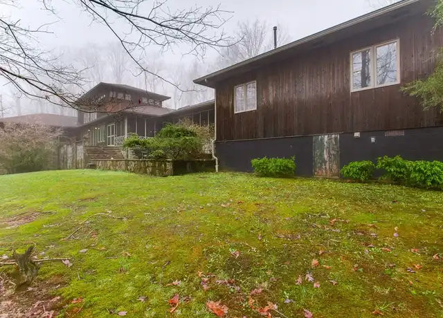 Property at 1031 Eva Lake Rd, Sewanee, TN, 37375, 1 bed, 1 bath, [object Object]