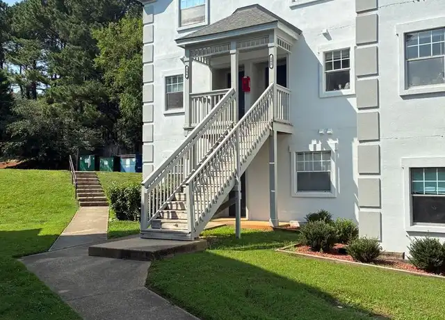Property at 2502 Avent Ferry Rd, Raleigh, NC, 27606, 2 beds, 2.5 baths, [object Object]