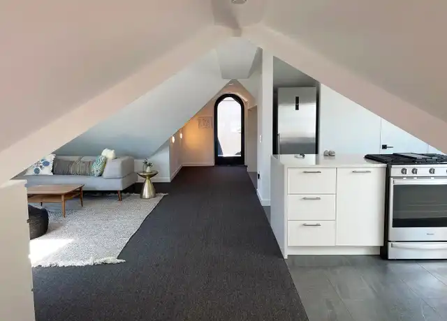 Property at 598 W Laurel St Unit 10, San Diego, CA, 92101, 0 beds, 1 bath, [object Object]