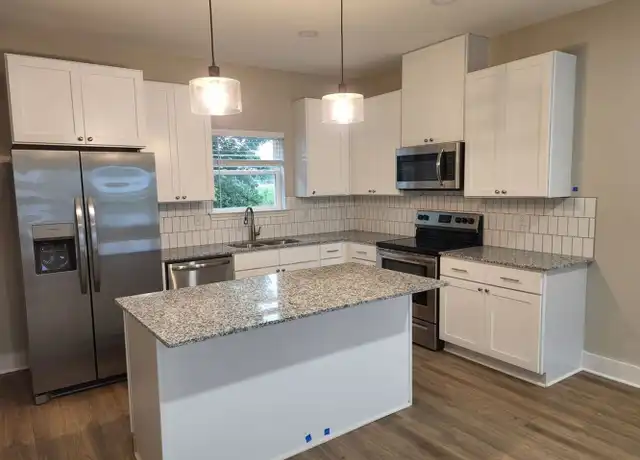 Property at 3105 E 44th St Unit PW- 204, Texarkana, AR, 71854, 2 beds, 2.5 baths, [object Object]