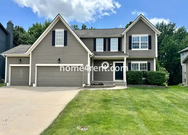 Property at 17825 W 160th St, Olathe, KS, 66062, 4 beds, 3.5 baths, [object Object]